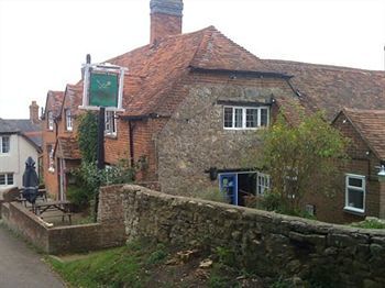 Gatehangers Inn Aylesbury  Buitenkant foto